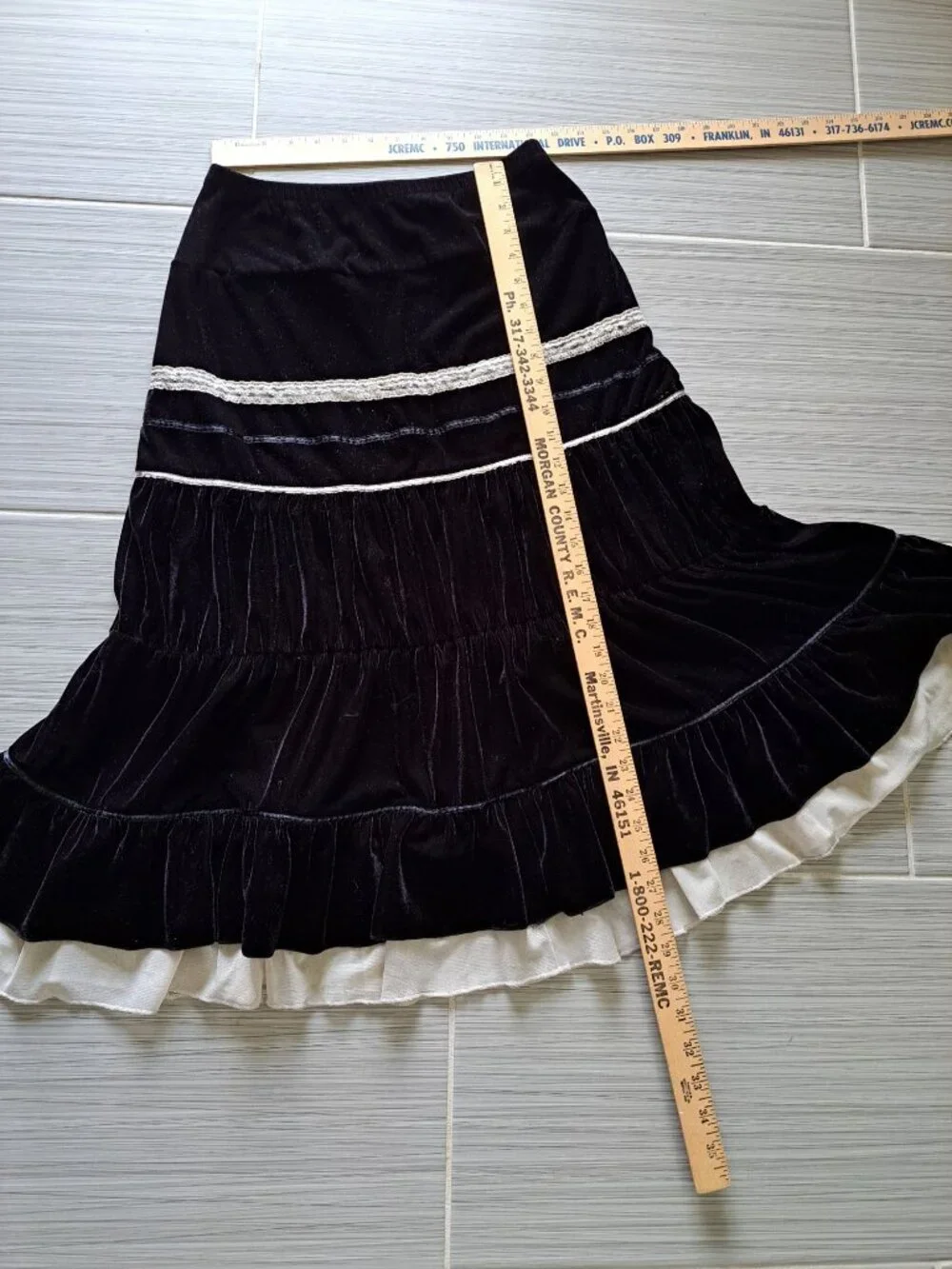 Vintage Velvet Maxi Skirt New York & Co Black Lace Ruffled Womens XS Festival - Picture 7 of 9